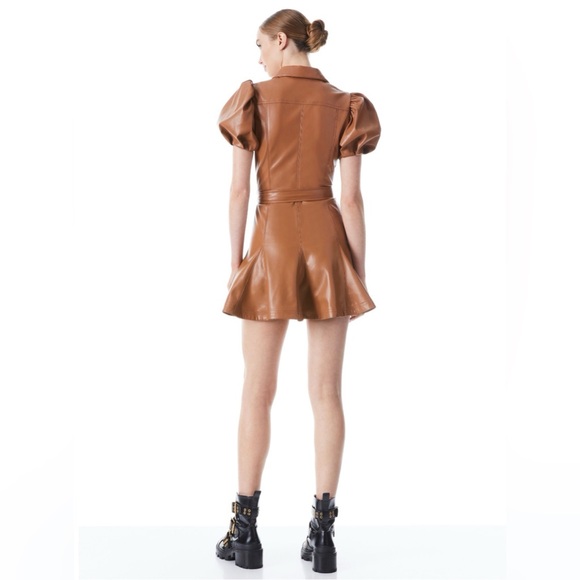 BNWOT Alice + Olivia Ofra Vegan Leather Belted Mini Dress Size 0 Camel - Picture 4 of 12